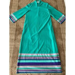 Vtg. Vanity Fair Dressing gown Robe SZ 14